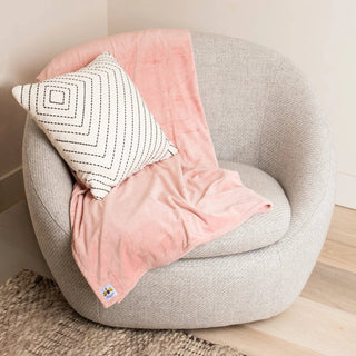 BiggerBee Throw Blanket - Giftsmiths